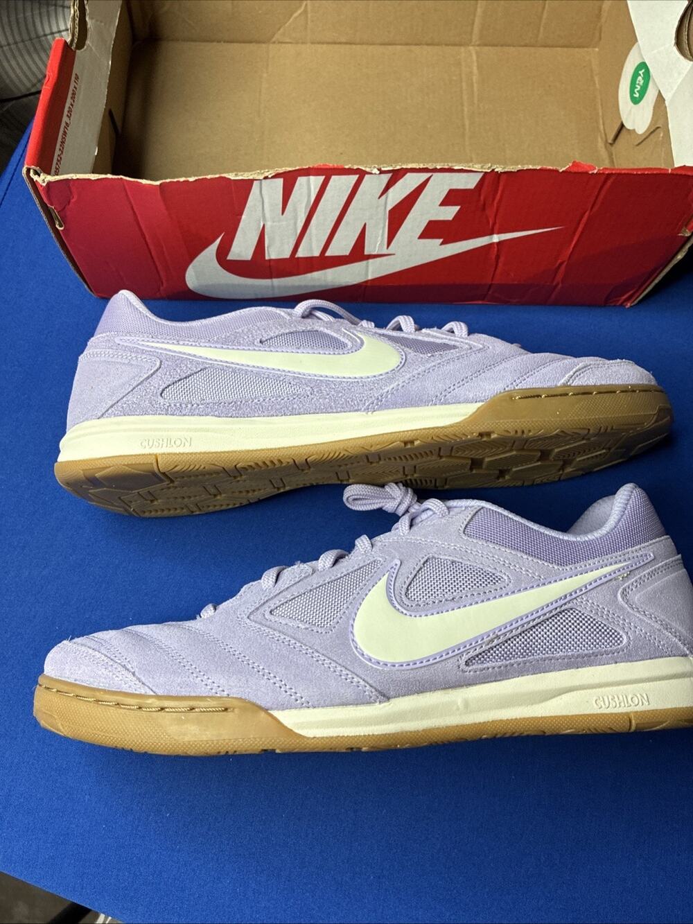 Nike Gato Hydrangea/Gum Light Brown/Soft Pearl HQ6020-500 Men Size 11 US No Lid